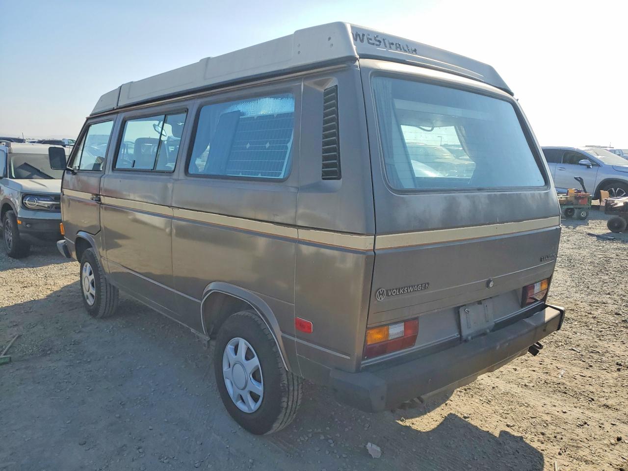 1987 VOLKSWAGEN VANAGON, VIN WV2XB0256GH018257 — Photo 2