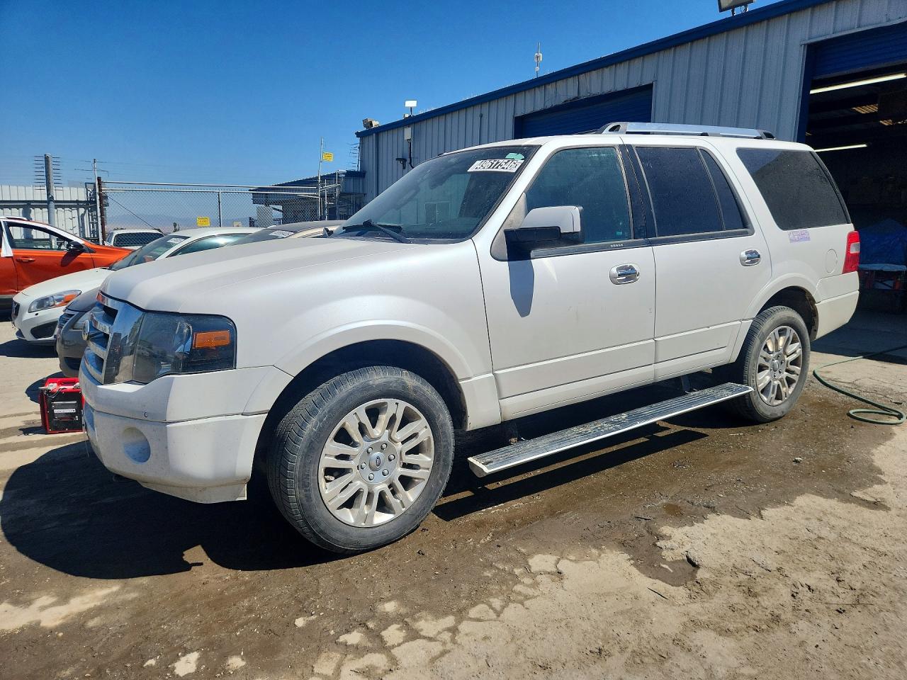 2012 FORD EXPEDITION — VIN 1FMJU2A57CEF64651 — Copart photograph