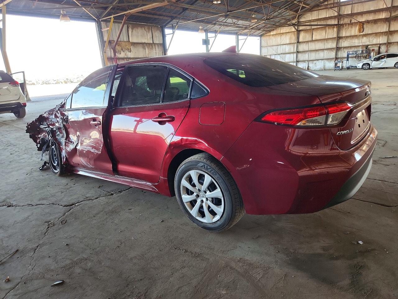 2025 TOYOTA COROLLA HYBRID, VIN JTDBCMFE8S3091725 — Photo 2