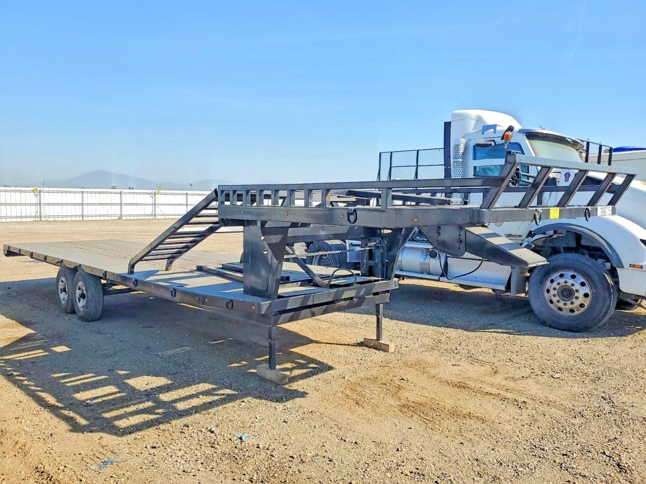 2009 URWI TRAILERS — VIN 4YDF2932192501807 — Copart photograph