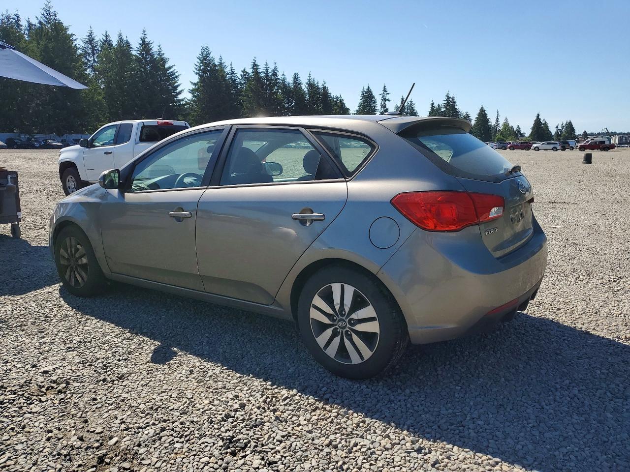 2013 KIA FORTE, VIN KNAFU5A23D5656050 — Photo 2