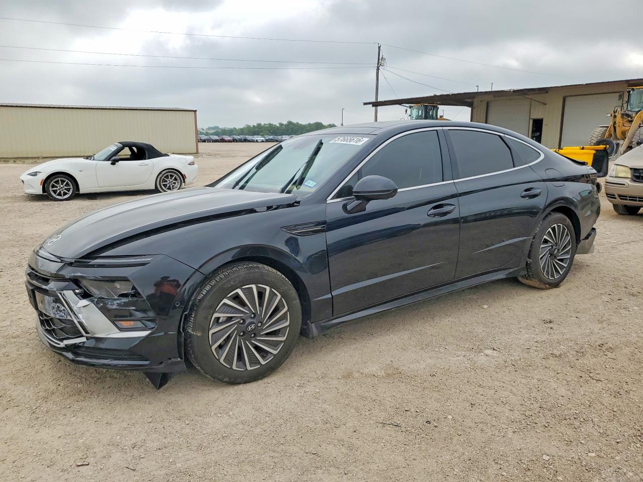 2025 HYUNDAI SONATA HYBRID — VIN KMHL54JJXSA112651 — Copart photograph