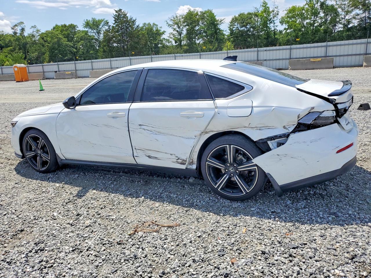 2025 HONDA ACCORD, VIN 1HGCY2F54SA031920 — Photo 2
