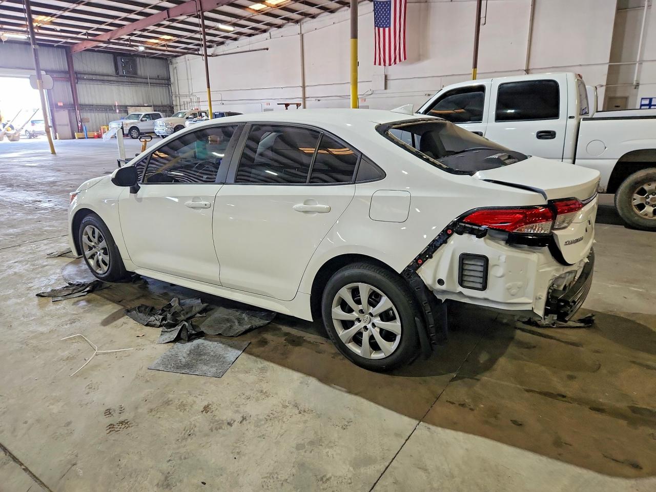 2025 TOYOTA COROLLA, VIN 5YFB4MDE1SP272320 — Photo 2