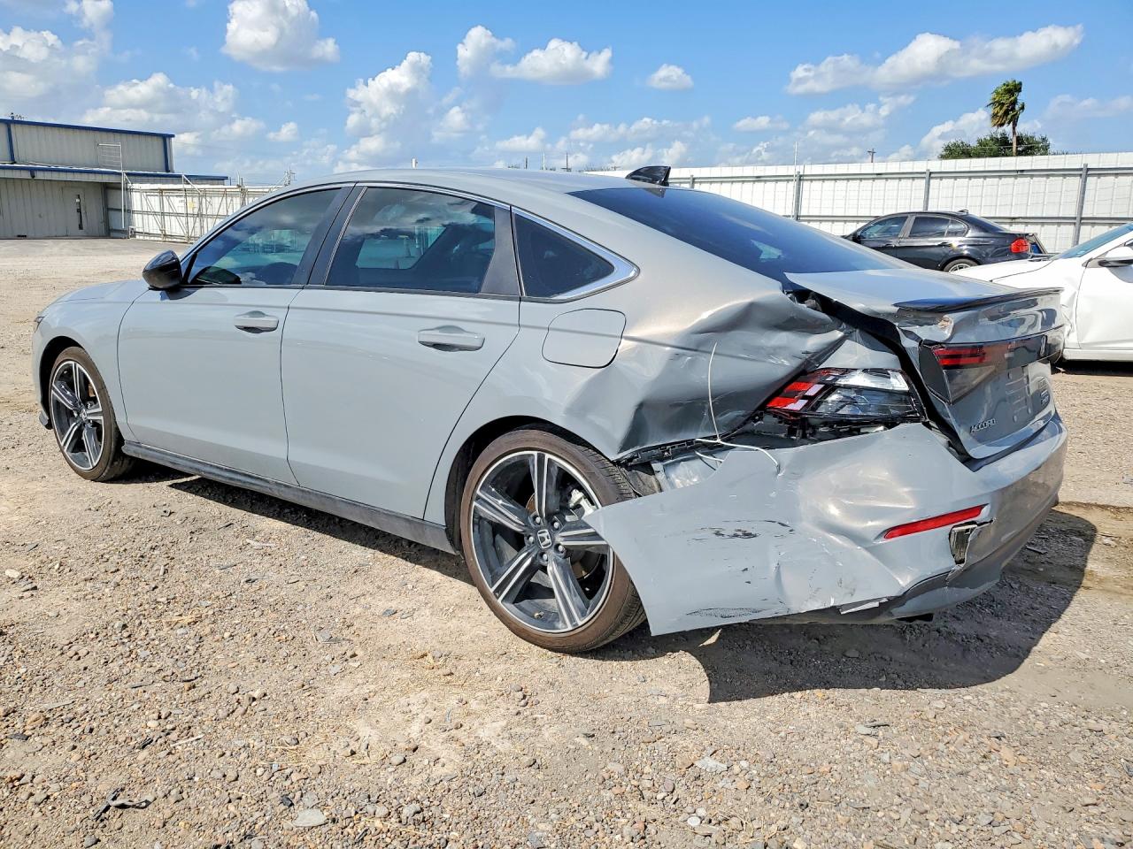 2025 HONDA ACCORD, VIN 1HGCY2F56SA078897 — Photo 2