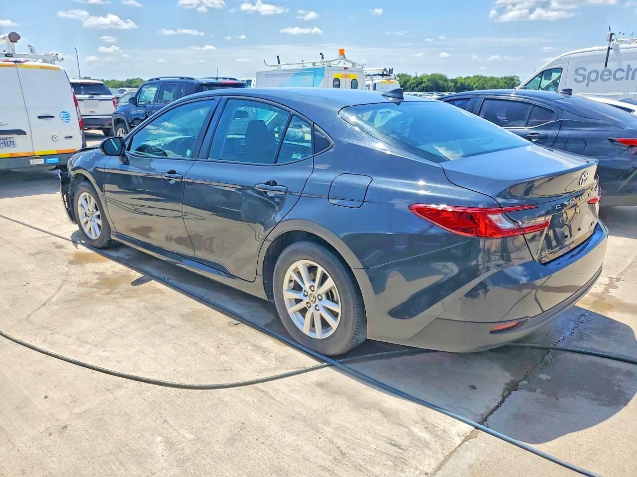 2025 TOYOTA CAMRY, VIN 4T1DAACK6SU001436 — Photo 2