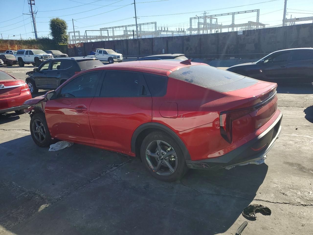 2025 KIA K4, VIN 3KPFT4DE7SE233429 — Photo 2