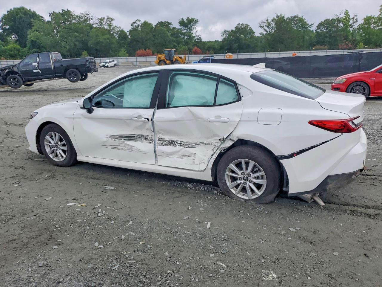 2025 TOYOTA CAMRY, VIN 4T1DAACKXSU160007 — Photo 2
