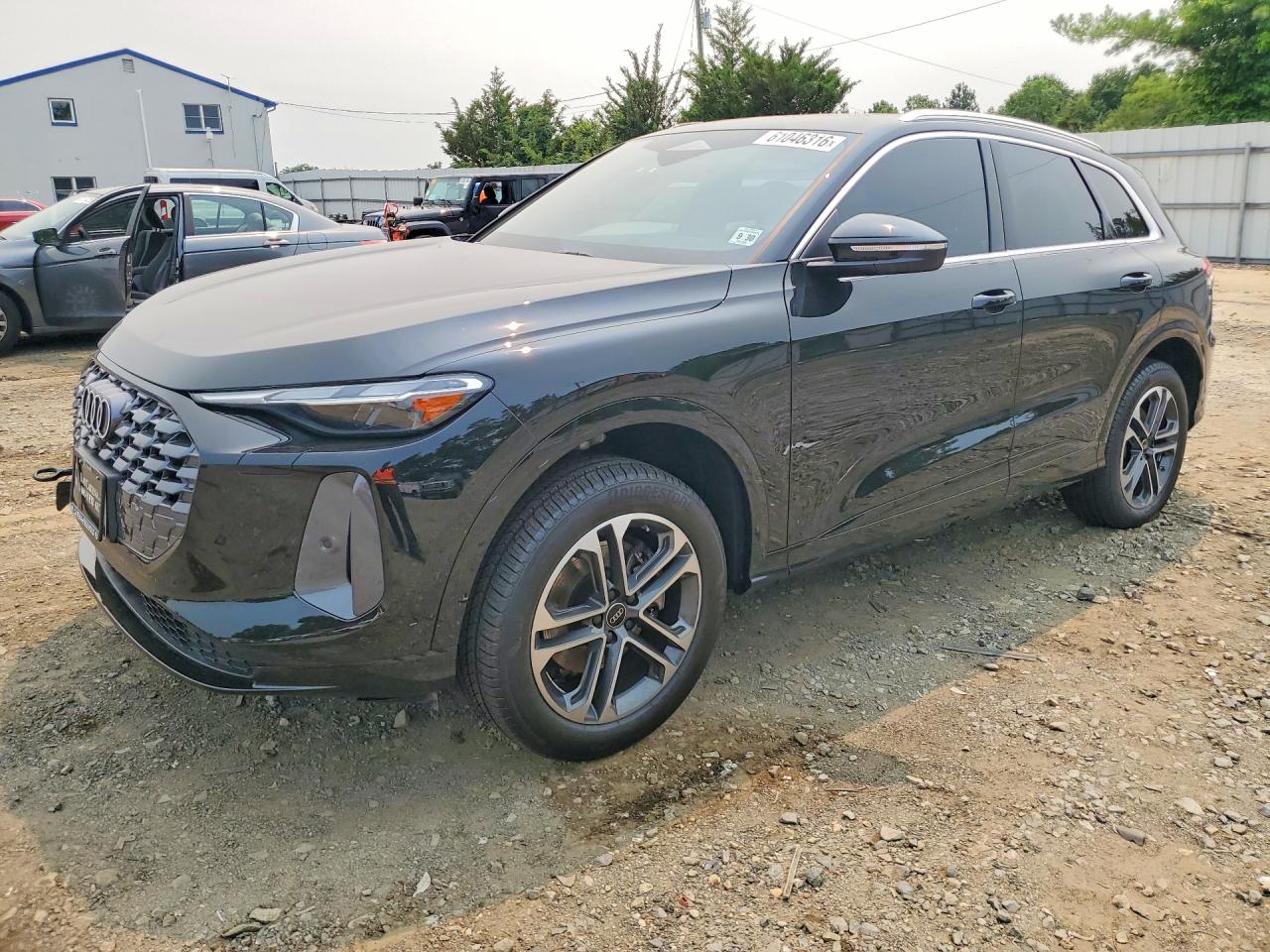 2025 AUDI Q5 — VIN WA11AAGU1S2066333 — Copart photograph