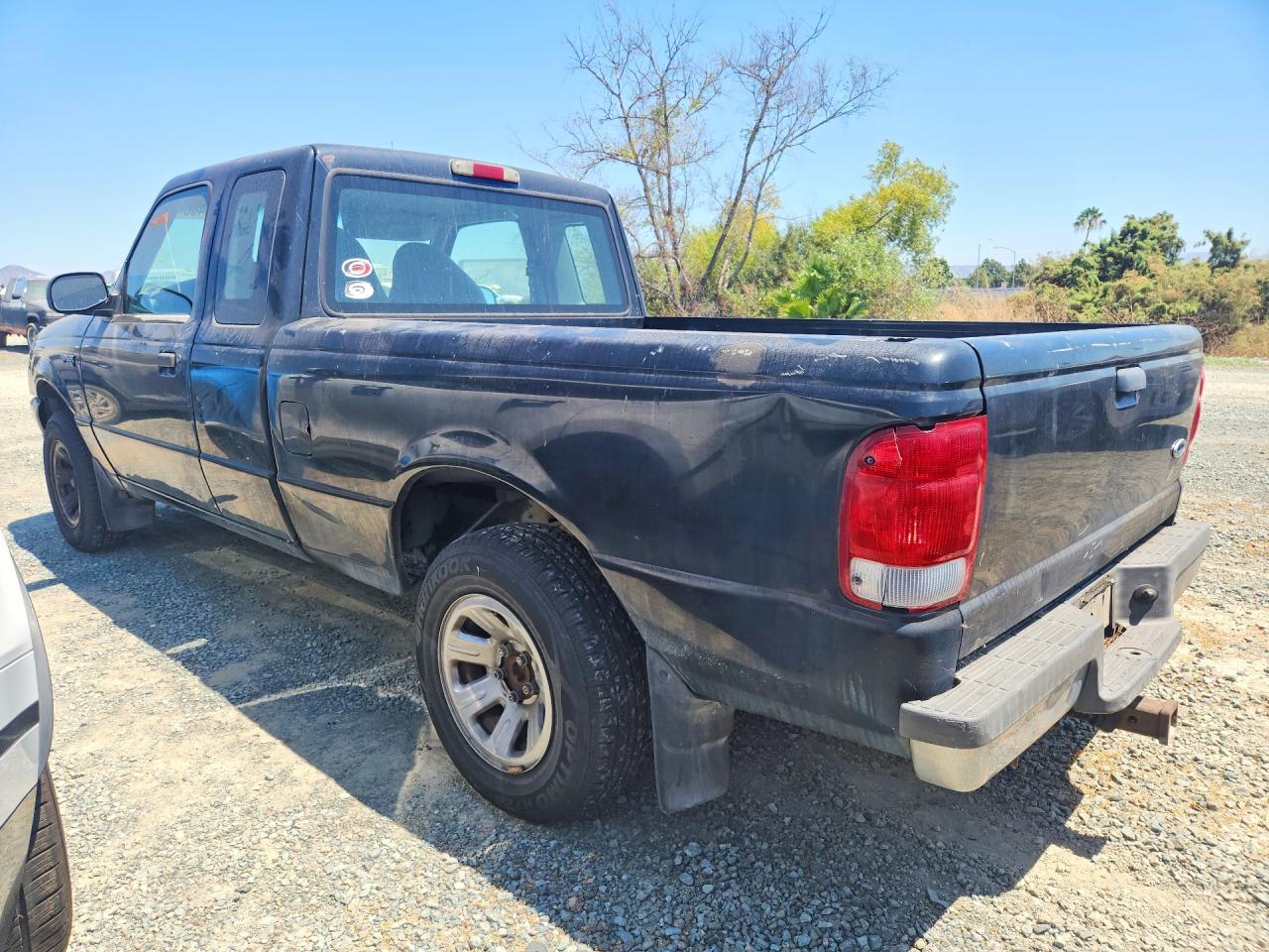 2000 FORD RANGER, VIN 1FTYR14V8YPB61087 — Photo 2