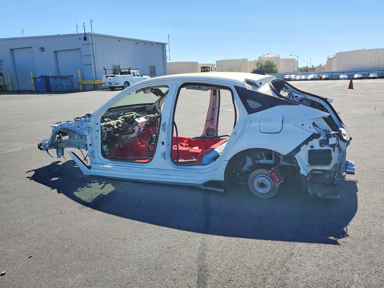 2025 HONDA CIVIC, VIN JHMFL5G4XSX005481 — Photo 2