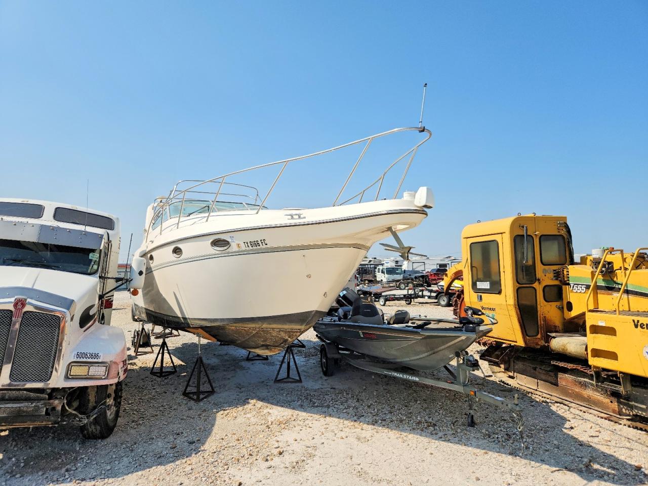 1997 MAXUM BOAT — VIN BL2A21MKB797 — Copart photograph