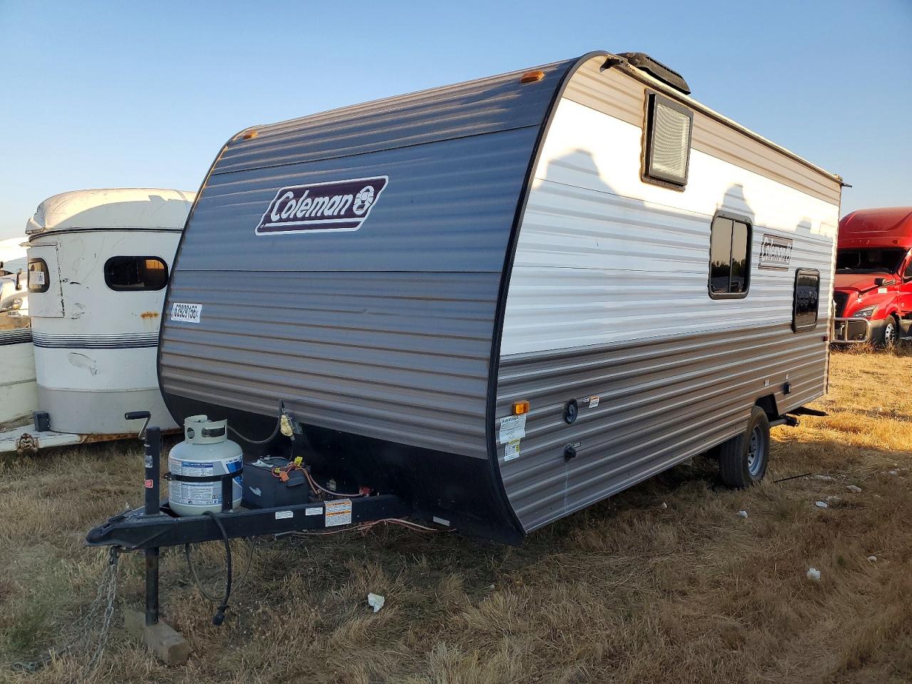 2024 KEYSTONE RV COLEMAN, VIN 4YDTCMG10RH930132 — Photo 2