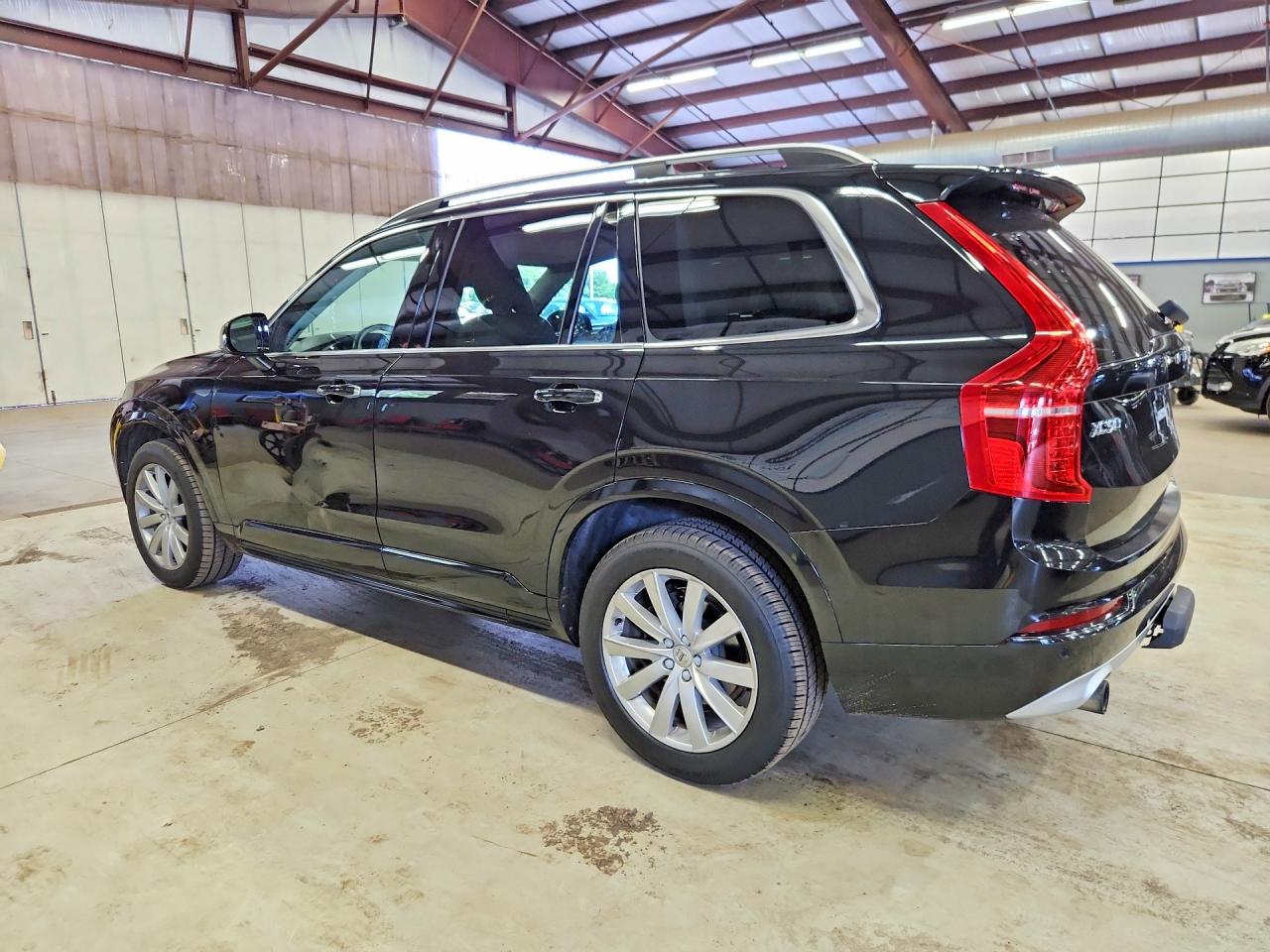 2019 VOLVO XC90, VIN YV4102PK7K1470947 — Photo 2
