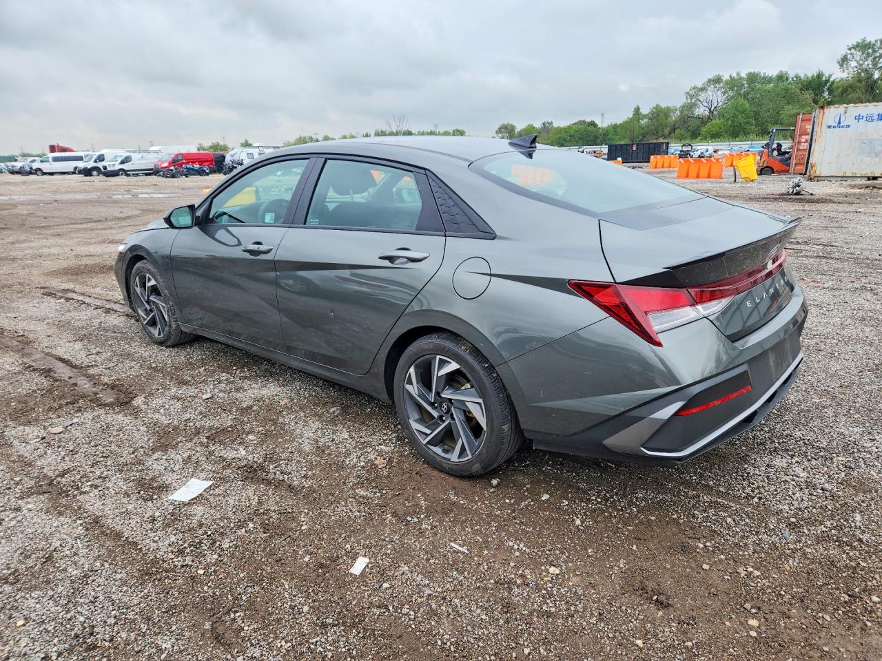 2025 HYUNDAI ELANTRA, VIN KMHLM4DG0SU991594 — Photo 2