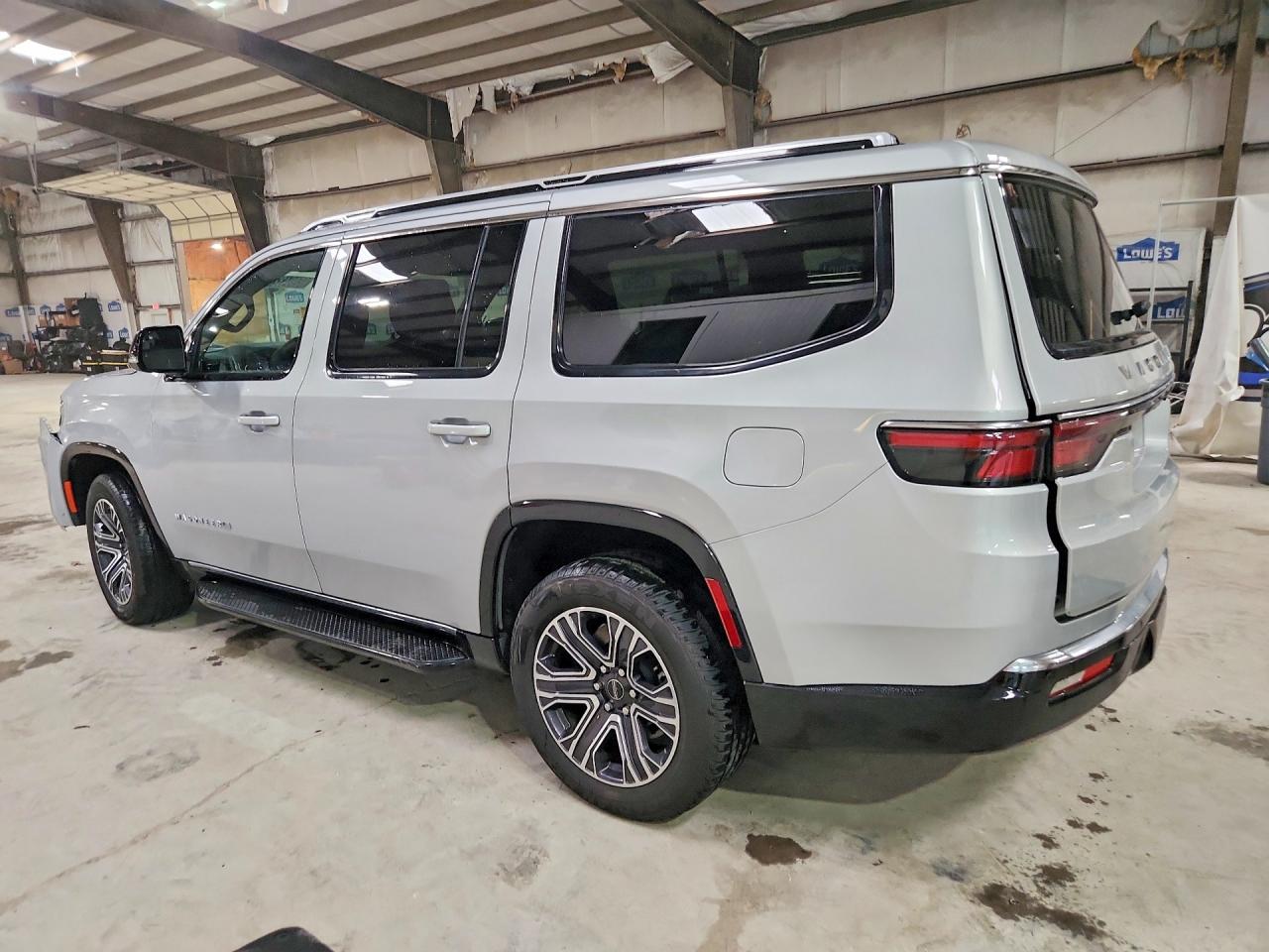 2025 JEEP WAGONEER, VIN 1C4SJVBP3SS524179 — Photo 2