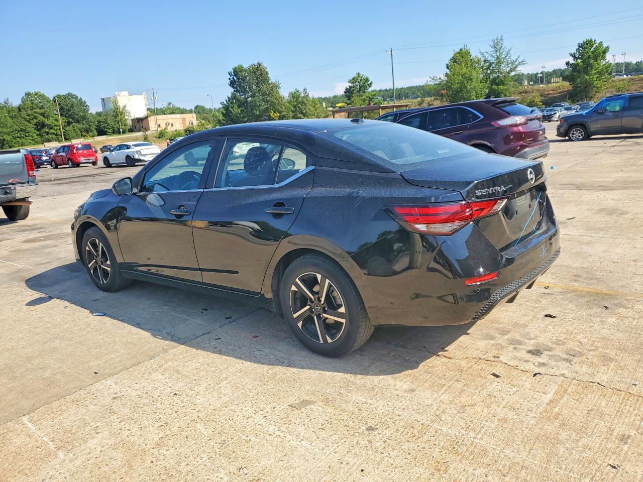 2025 NISSAN SENTRA, VIN 3N1AB8CV6SY304563 — Photo 2