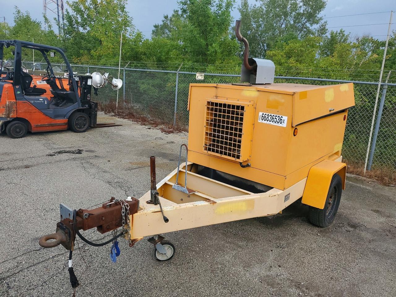 2001 FENEX TMAB15 ARR, VIN 1T9US06111S056377 — Photo 2