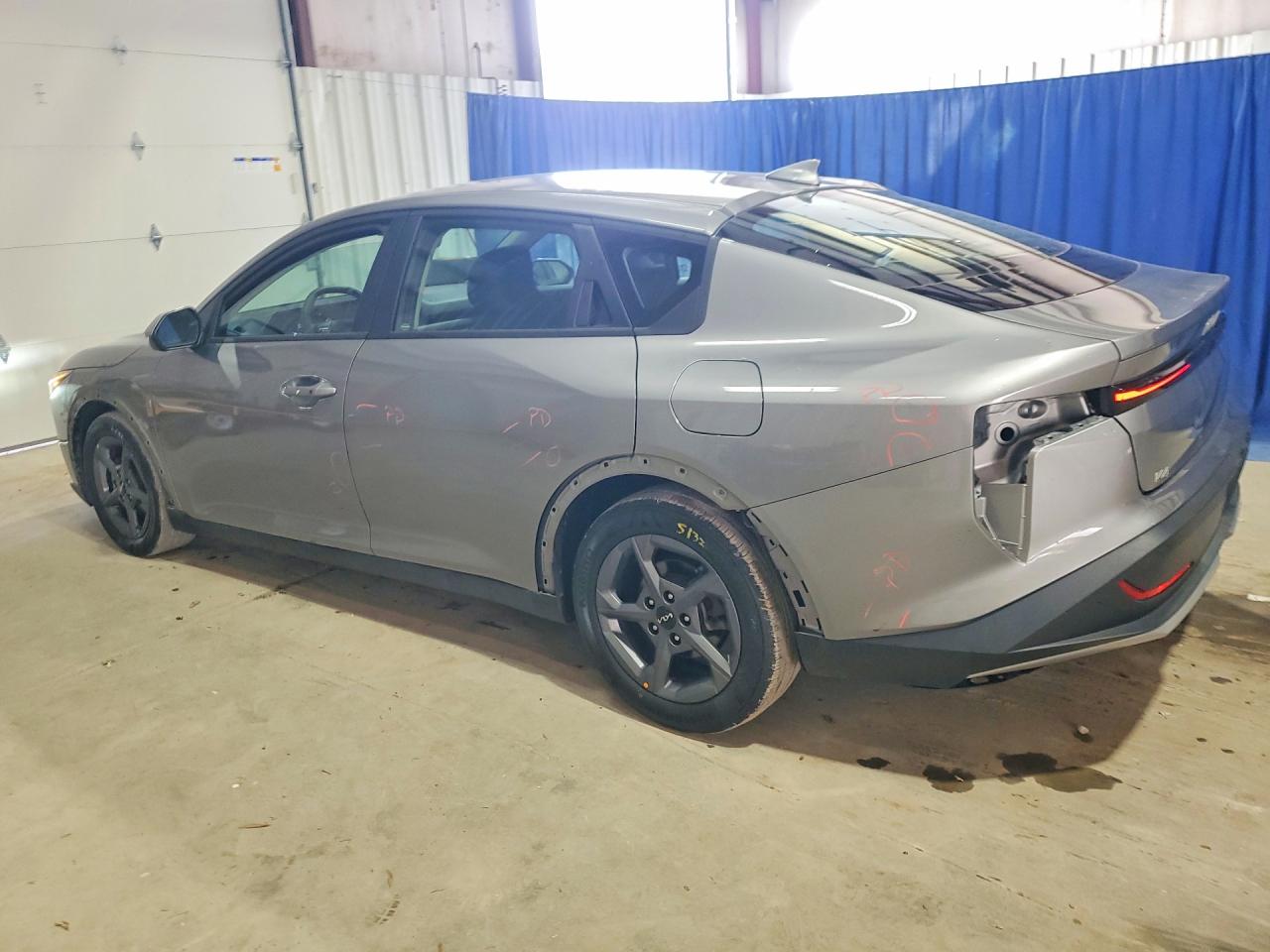 2025 KIA K4, VIN 3KPFT4DE0SE103217 — Photo 2