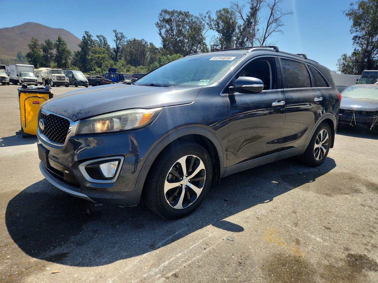 2016 KIA SORENTO — VIN 5XYPH4A5XGG044326 — Copart photograph