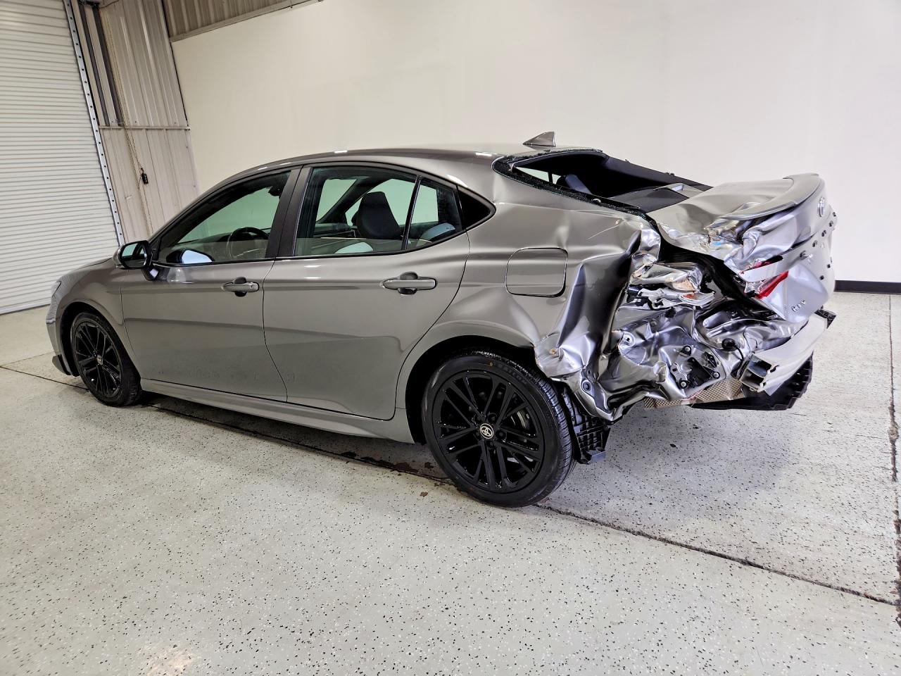 2025 TOYOTA CAMRY, VIN 4T1DAACK4SU520145 — Photo 2