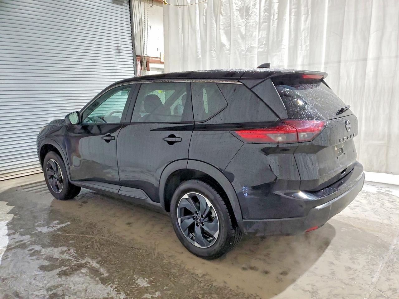 2025 NISSAN ROGUE, VIN 5N1BT3BB3SC773686 — Photo 2