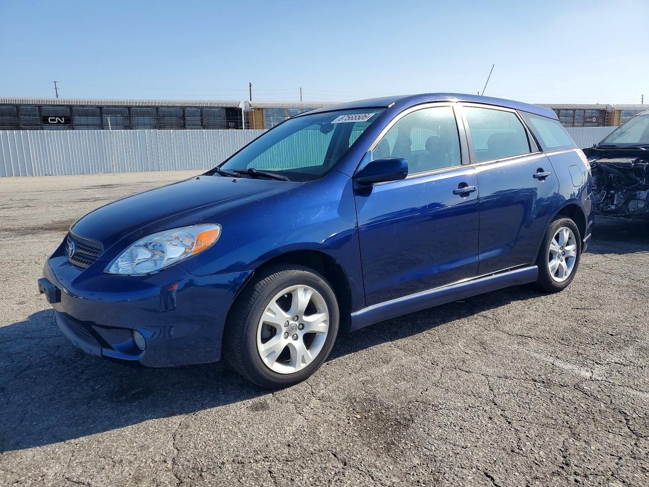 2005 TOYOTA MATRIX — VIN 2T1KR32EX5C365081 — Copart photograph
