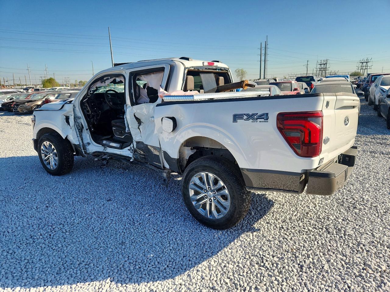 2025 FORD F150, VIN 1FTFW6LD0SFB46831 — Photo 2