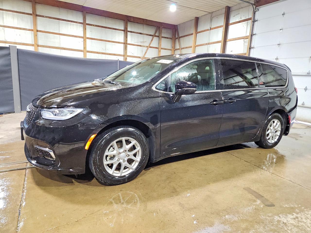 2025 CHRYSLER PACIFICA — VIN 2C4RC1BG1SR600520 — Copart photograph