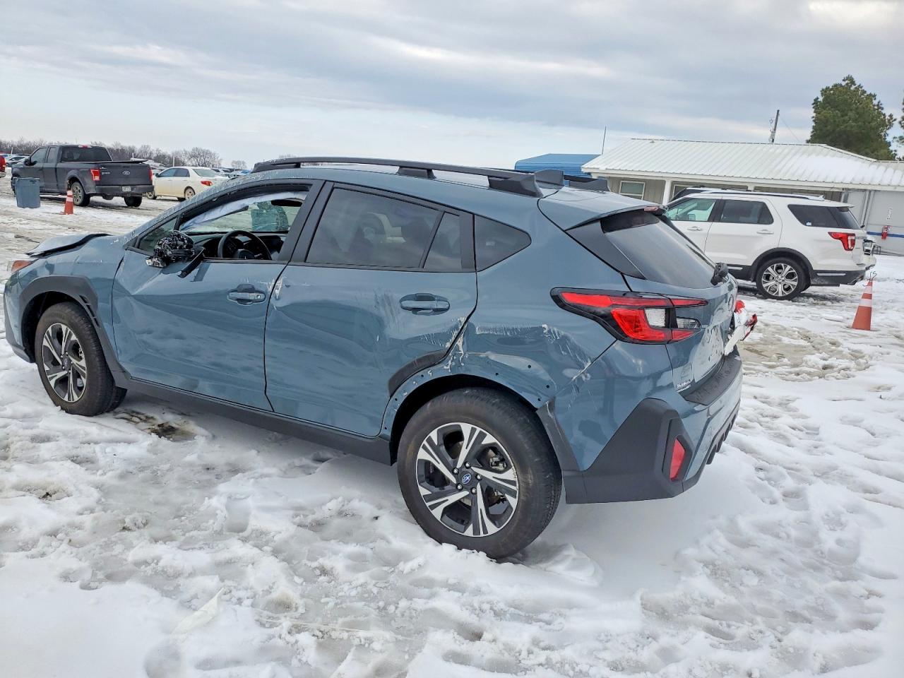 2025 SUBARU CROSSTREK, VIN JF2GUHDC1S8340253 — Photo 2